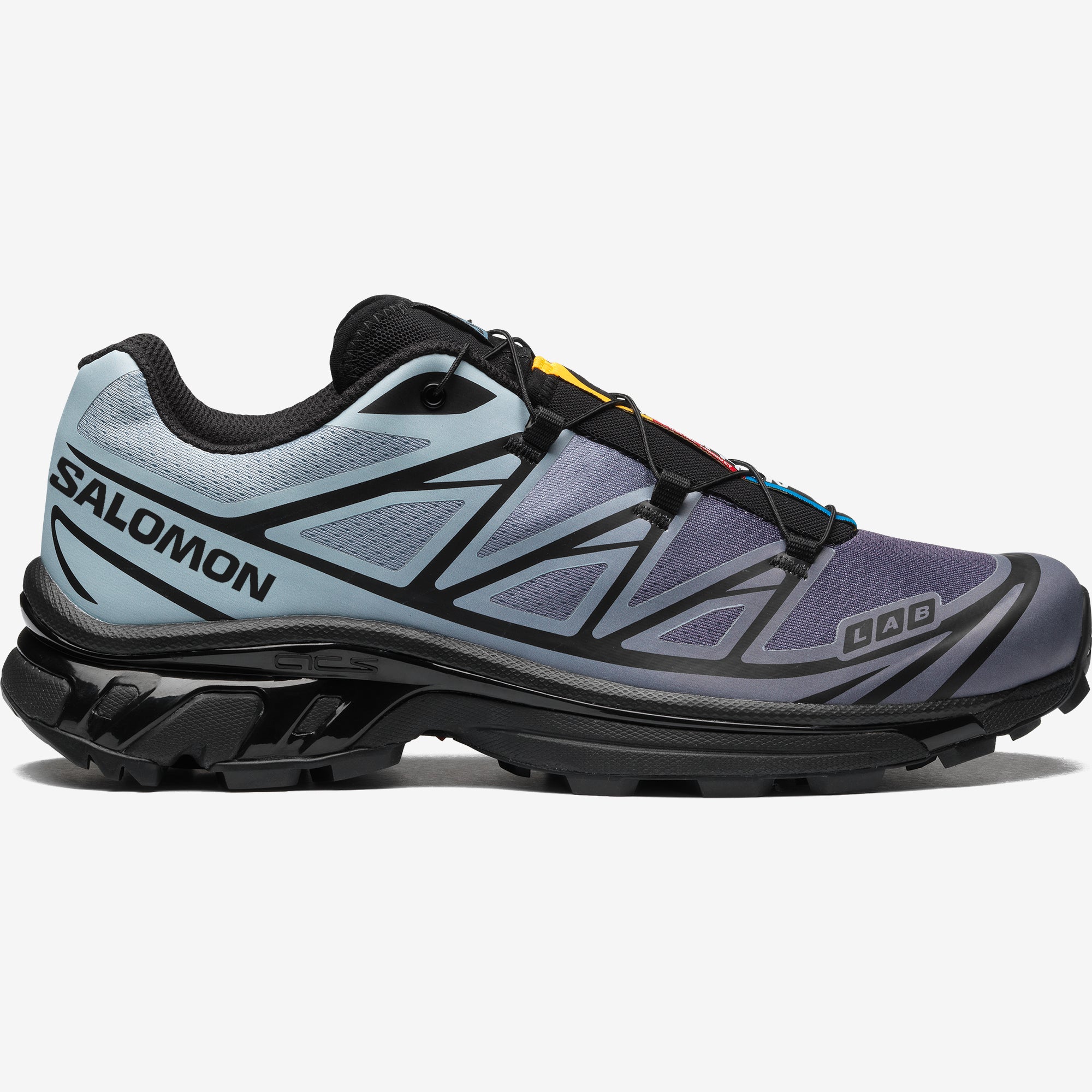 schoen met overloop van paars naar blauw 